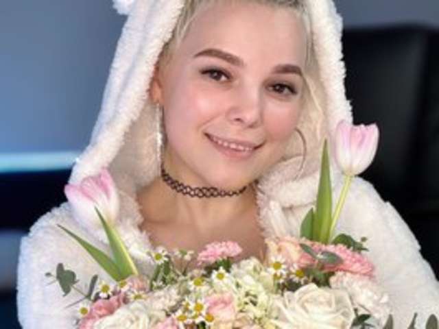 go to chat with LikaBerry