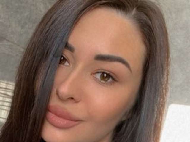 go to chat with Lili-Lindy