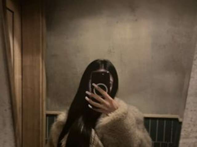 go to chat with Lili0-0