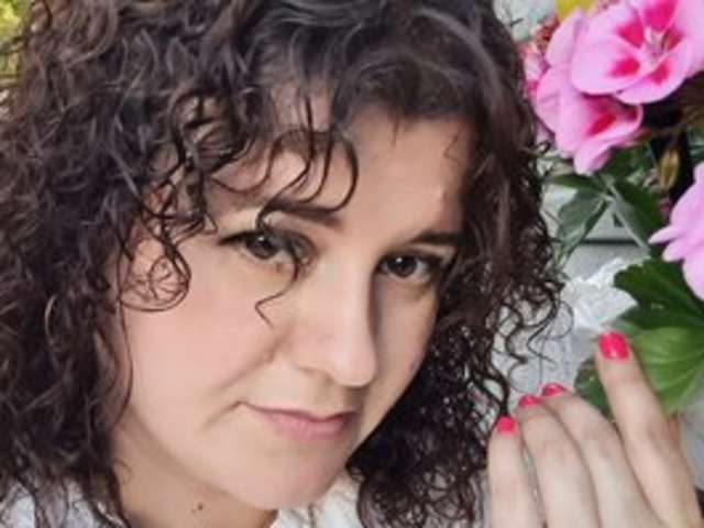 go to chat with LiliFlamej