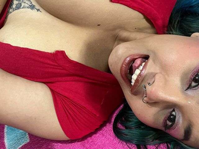 LILITHHELA amateur webcam photo