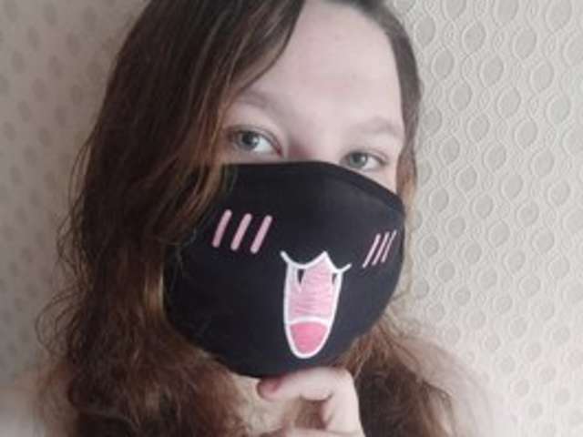 go to chat with Liliyat