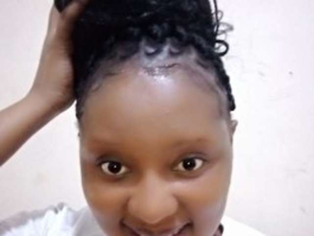 go to chat with Lilly-lilian123
