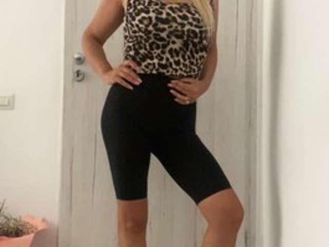 go to chat with Lilly6