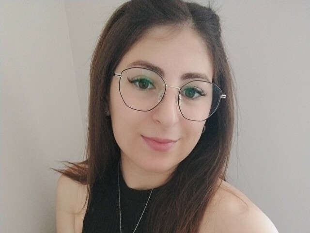 go to chat with Linnnna