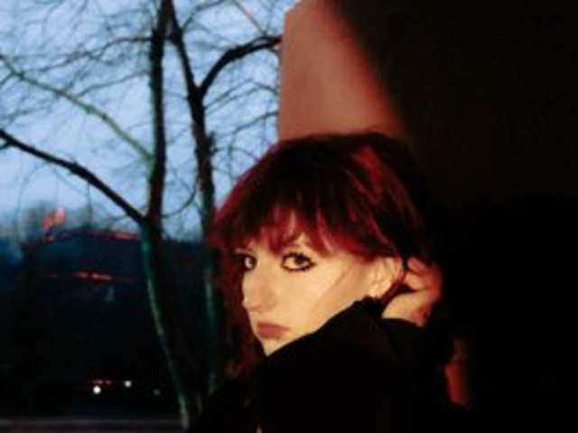 go to chat with LisaFlames