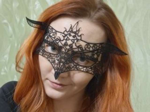 go to chat with Lisichkaa