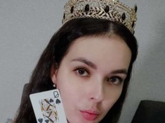 go to chat with Lissabel