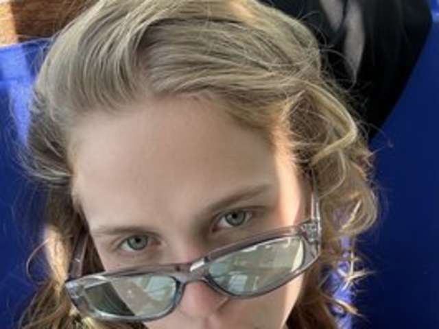 go to chat with Littlemolly1