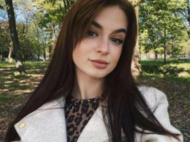 go to chat with Liz-Prissy