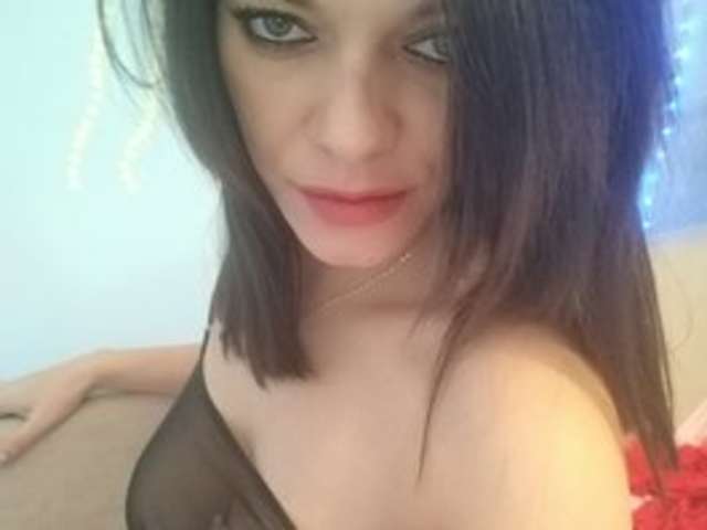go to chat with Lois-Lorrie