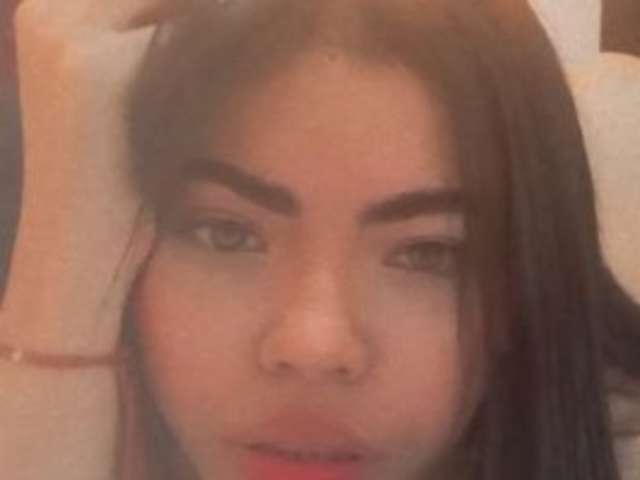go to chat with LolaLatina