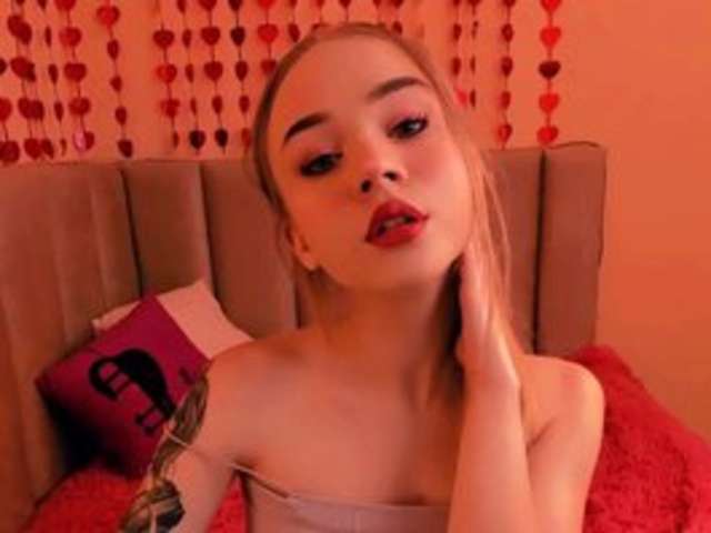 go to chat with Lollyybaby