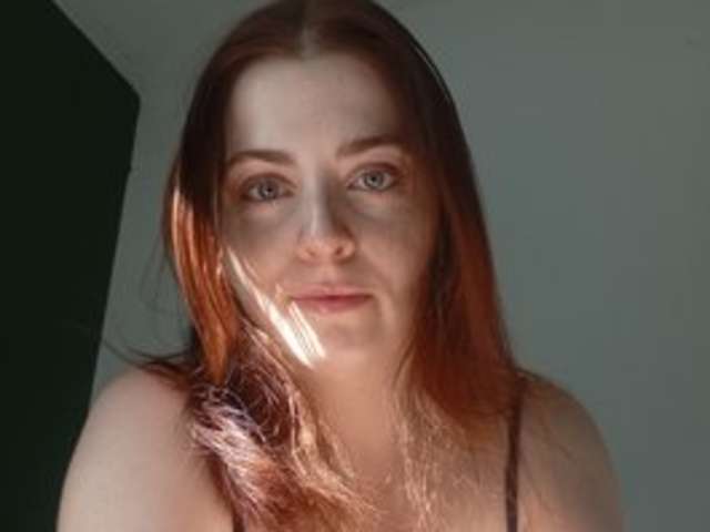 go to chat with LovelyMaika