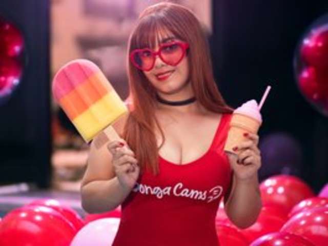 go to chat with Lucy-Adams