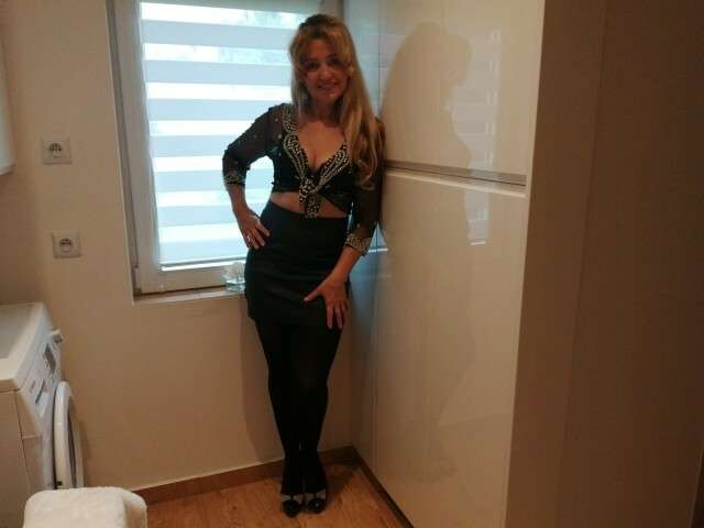 go to chat with Luise