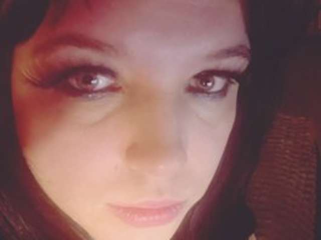 go to chat with Luljawa