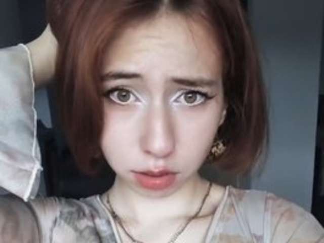 go to chat with LunaBrush9