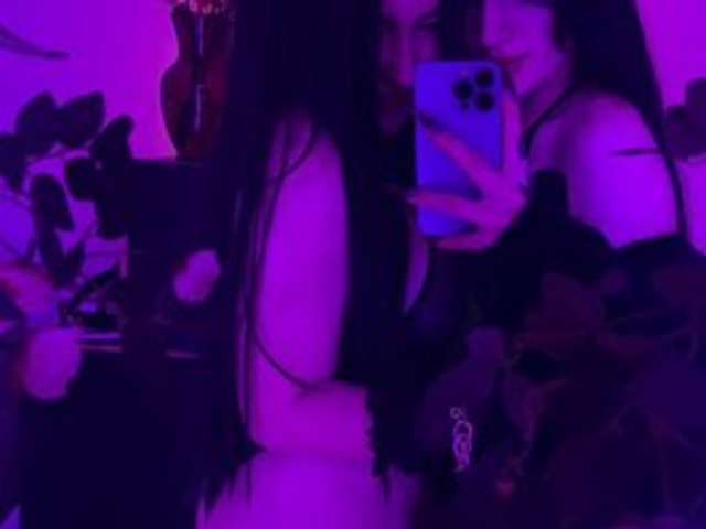 go to chat with LunaMoonAuraa