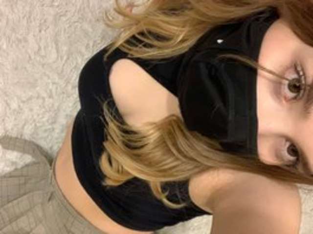 go to chat with LunaSweet1