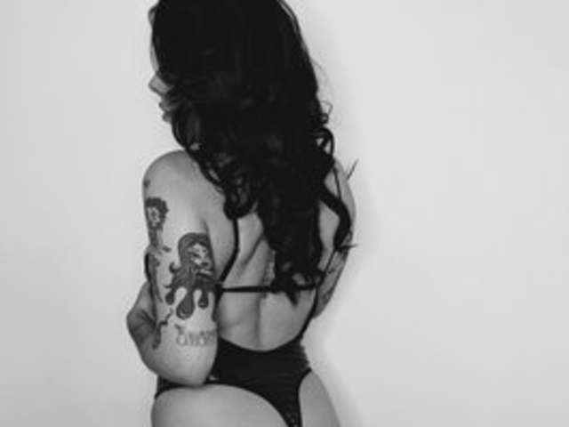 go to chat with Lunababexoxo