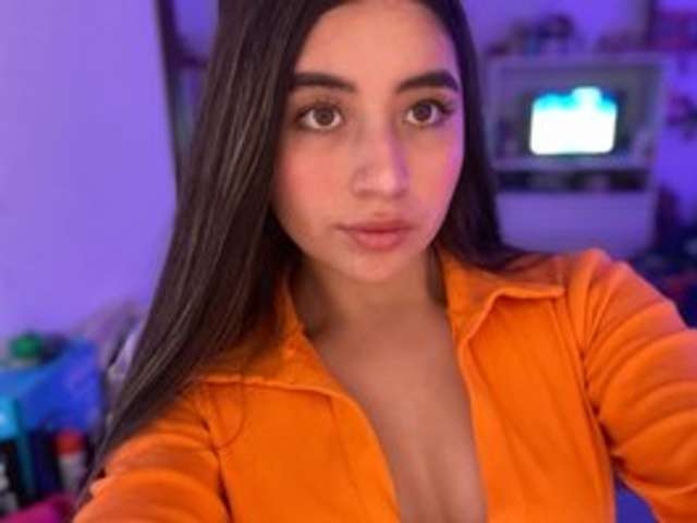 go to chat with Lunna-tay