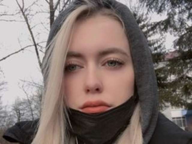 go to chat with Lunoxi