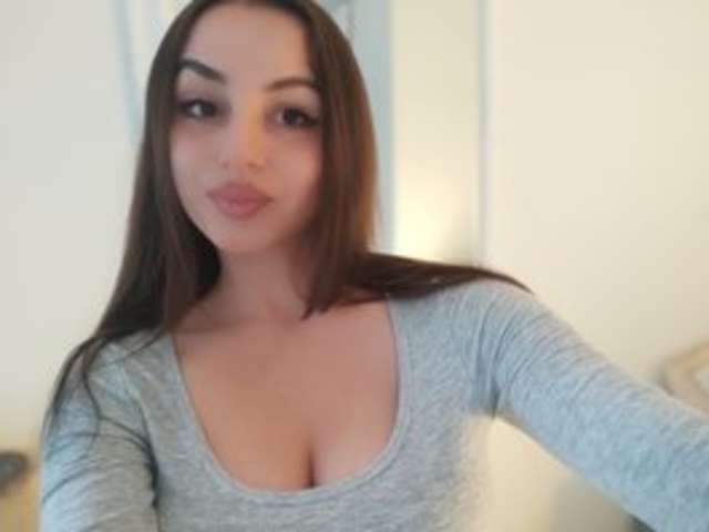 go to chat with LustCourtney