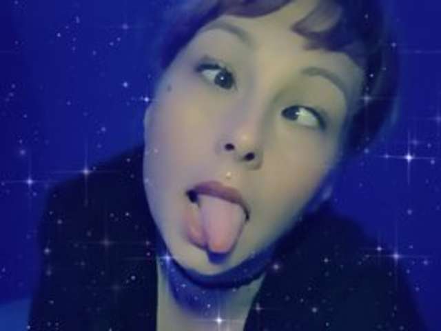 go to chat with LustQueen