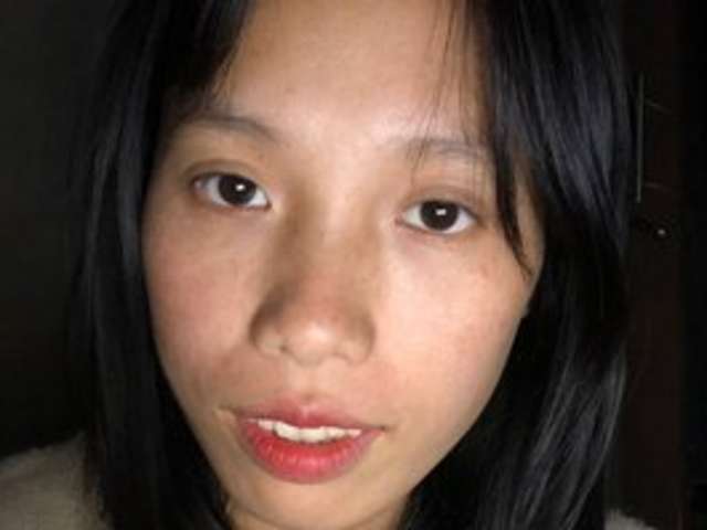 go to chat with Ly-03