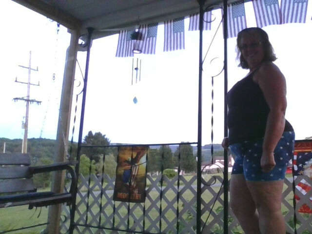 go to chat with Lynn2121