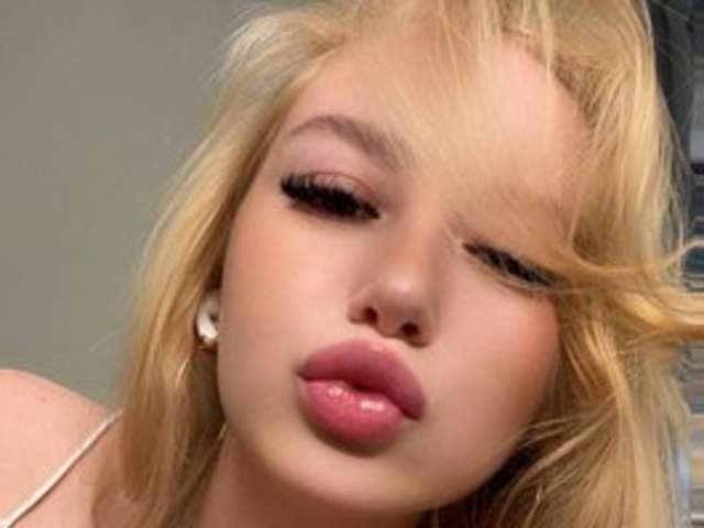 go to chat with MadamGranger