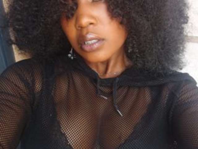 MALISHKA005A amateur webcam photo