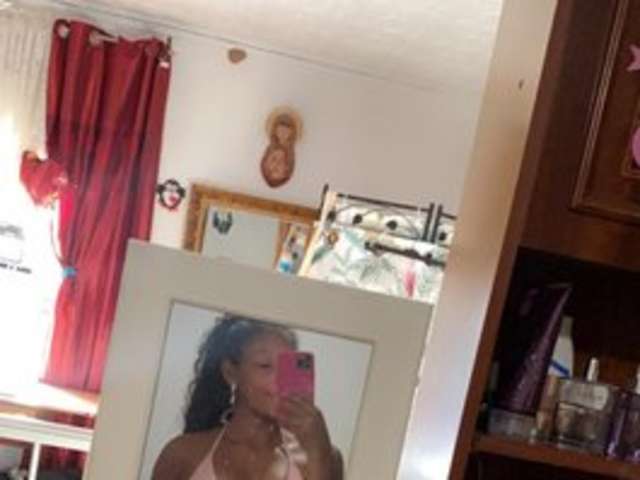 go to chat with MandyGraces