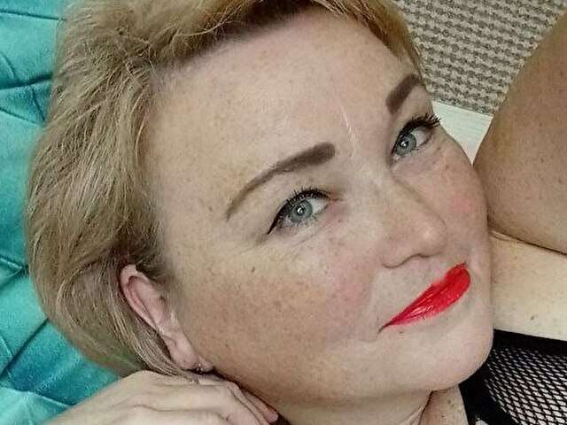 go to chat with MandyJuice