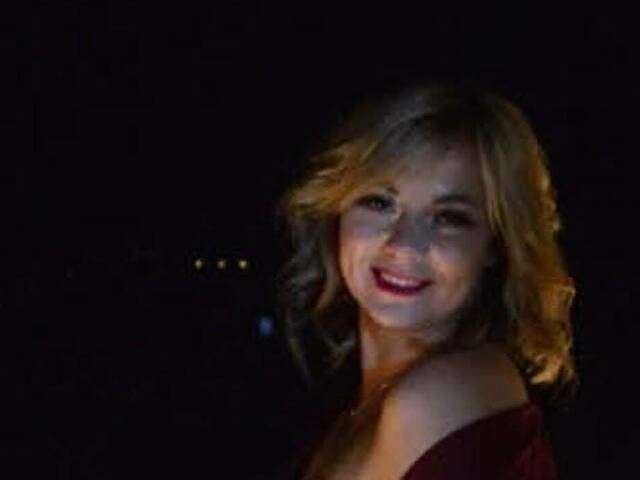 go to chat with Marialolo