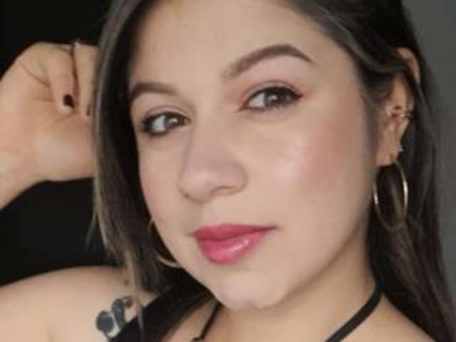 go to chat with MarianaKeller
