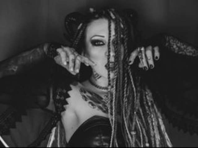 go to chat with MartaKatze