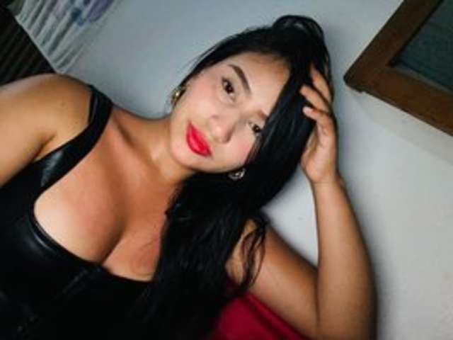 go to chat with MartinaLario