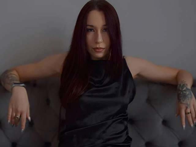 go to chat with MartinaTop