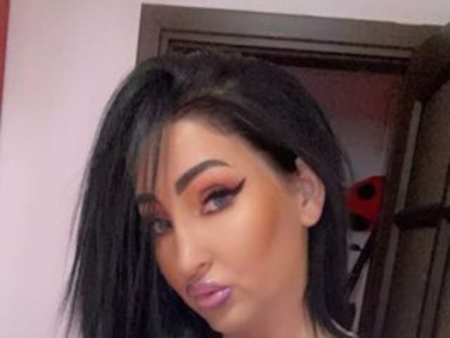 go to chat with MaryTia29