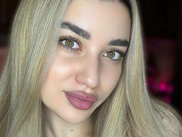 go to chat with MaryamXS