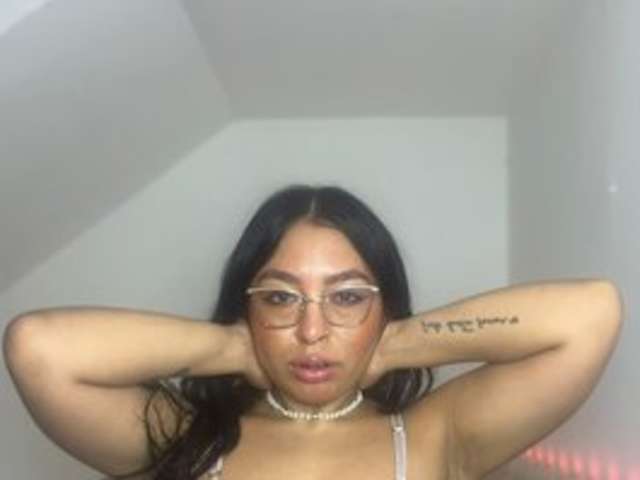 go to chat with Marywhitee