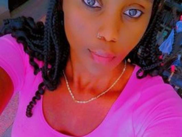 go to chat with Masika333