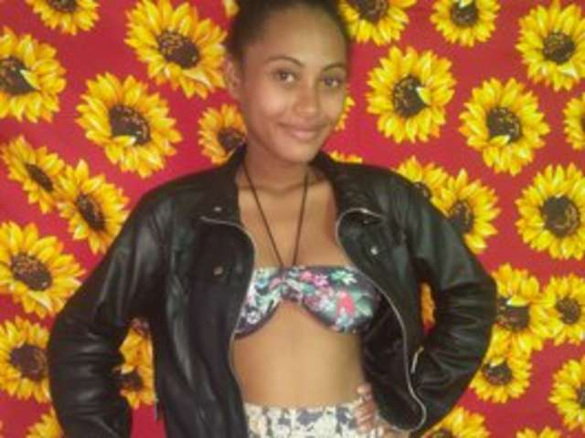 go to chat with Mayrah1