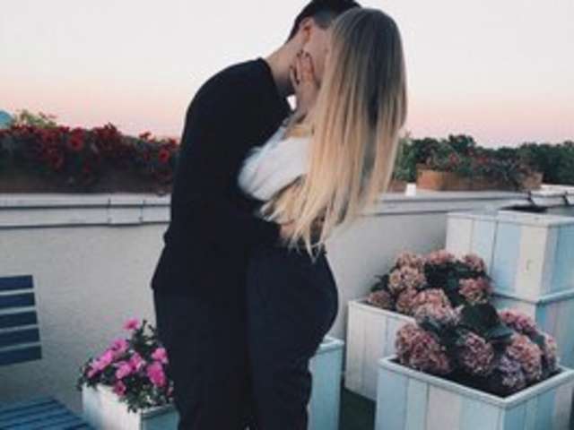 go to chat with Mazajchiq