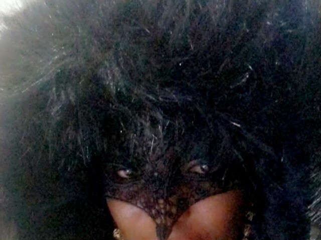go to chat with Maziqueen