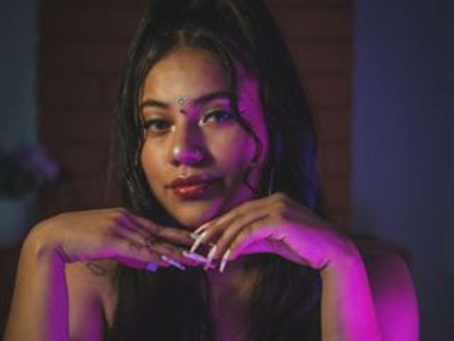 go to chat with Megan-Thompson1