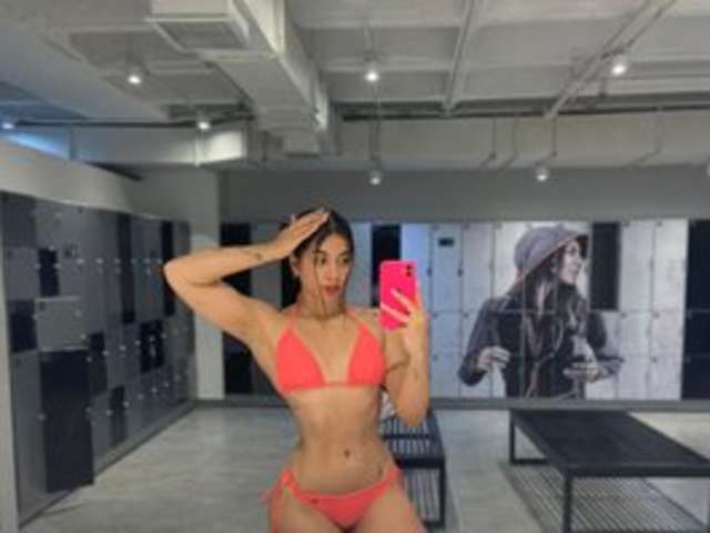 MEGAN-BLAKE7 amateur webcam photo