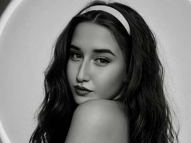 go to chat with MelissaLissaa